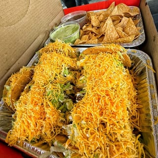 Crispy Taco Kit (20 Tacos + Chips & Salsa)