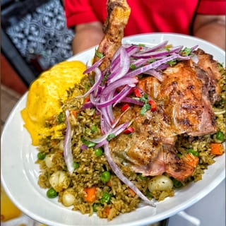 Arroz Con Pollo (a la Brasa)